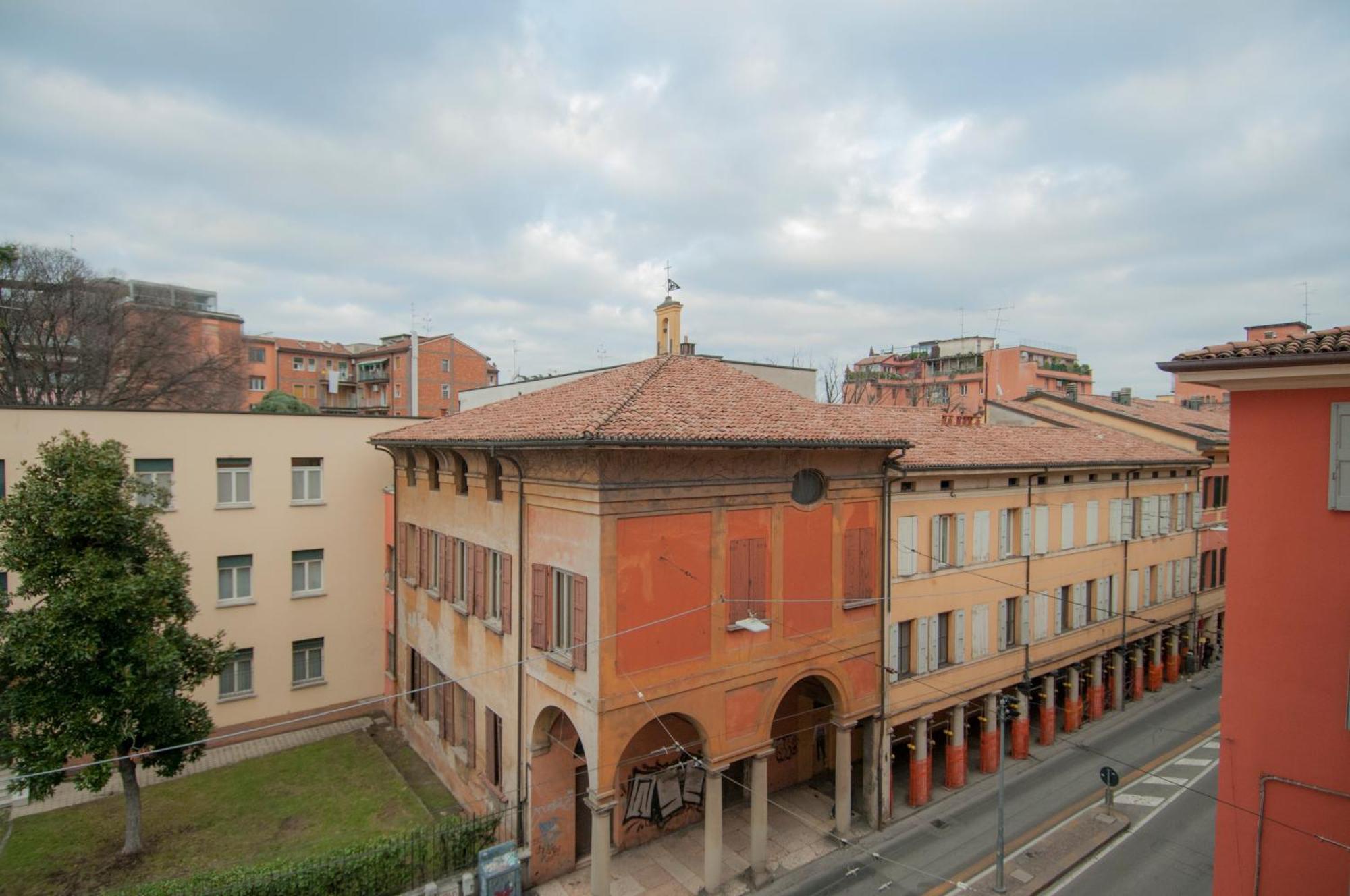 Blanco Apartment - Ambrogiohost Bologna Exteriör bild